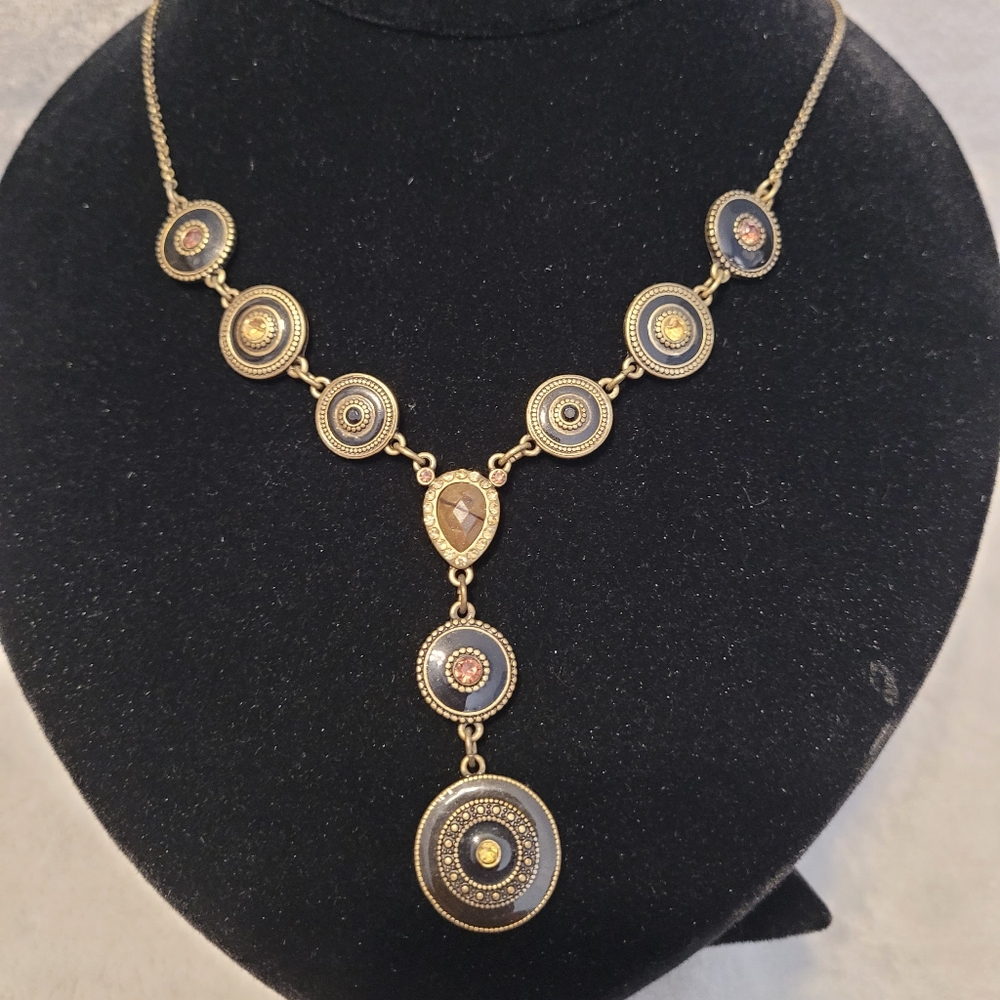 Avon Vintage NRT Necklace